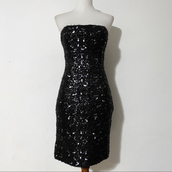 Banana Republic Dresses & Skirts - BANANA REPUBLIC Black Sequin Strapless Dress
